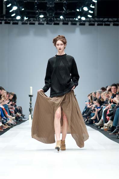 Chloé comme Parris Beautiful Badass Fall Winter 2012