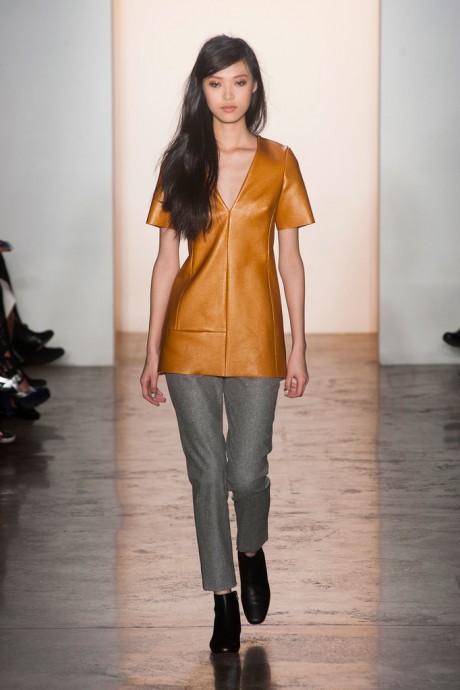 New York Fashion Week 2014 Fabulous Dresses Exhibition