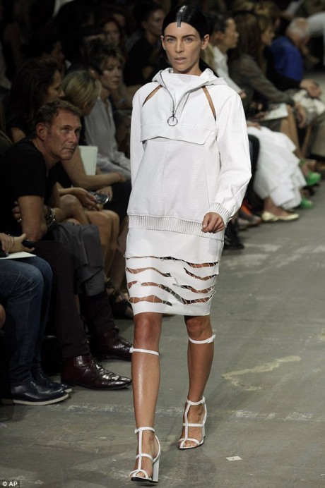 New York Fashion Week 2014 Fabulous Dresses Exhibition