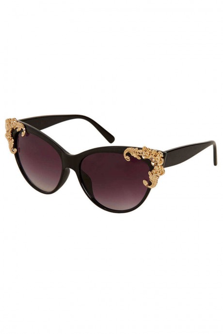 Chic Sunglasses Trends To Favorite Celebs