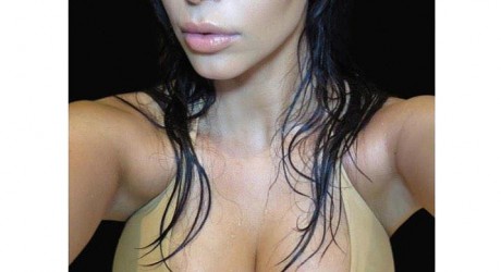 Kim Kardashian Selfies Book “Selfish “Cover 2015 Kim Kardashian Selfies Book “Selfish “Cover 2015